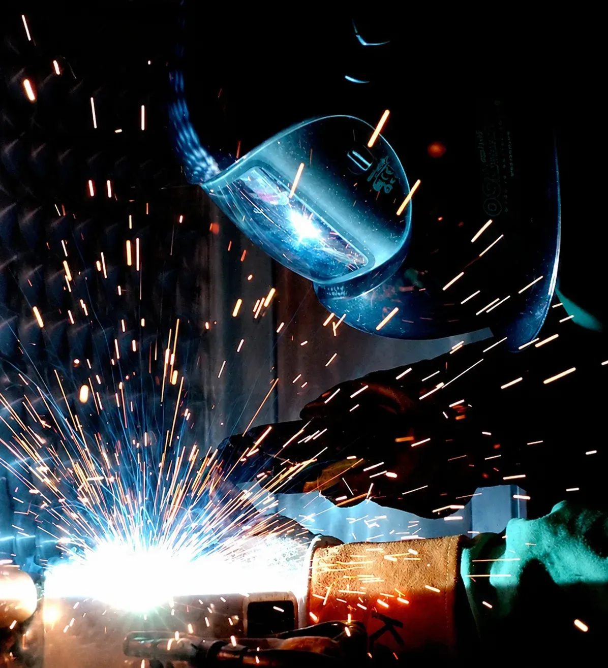Vorbereitung der Elemente — Schweißen und Metallbearbeitung in der Werkstatt